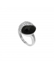 Srebrny pierścionek z czarną cyrkonią